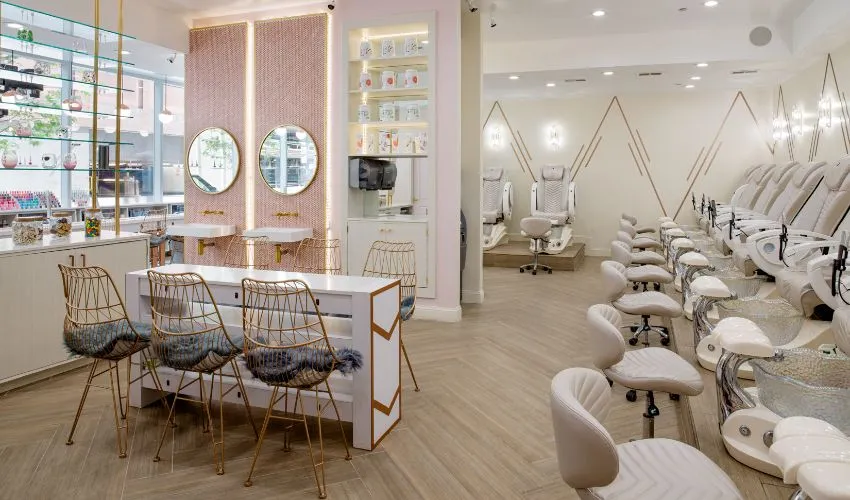 Best Nail Salons In Dubai